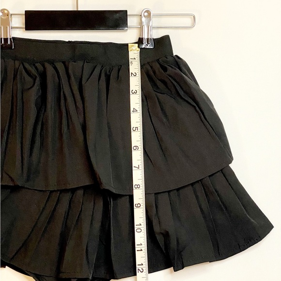 SHEIN Kids Black Ruffle Tiered Skort | Elastic Waist | Size M–L - Picture 6 of 6